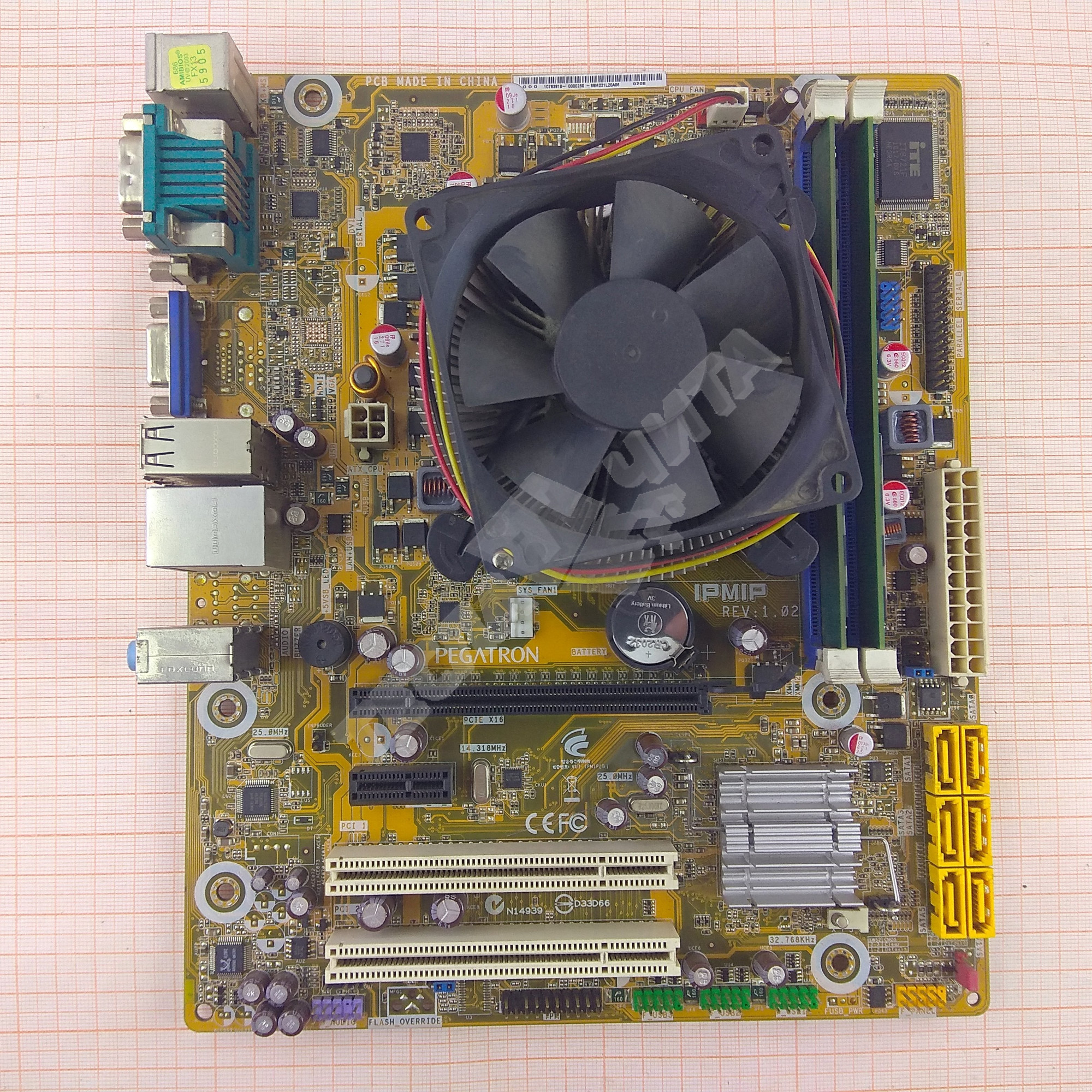 Pegatron Socket LGA775 IPMIP REV1.02 ATX