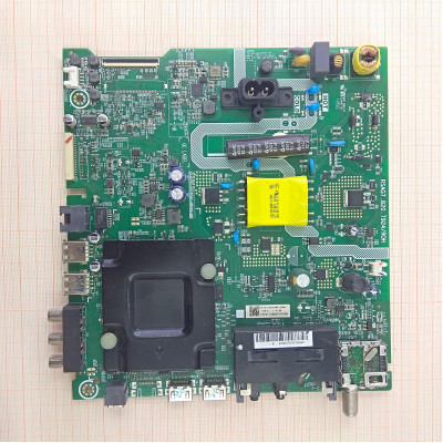 Main RSAG7.820.7924/ROH для Hisense H32A5600 Вырвано антенное гнездо