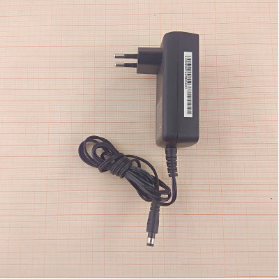 Блок питания 12V 1A (5.5x2.5) HW-120100E5W Original Huawei, Б/У