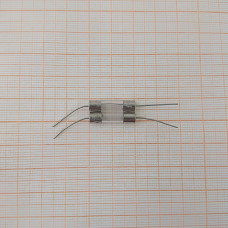 Предохранитель стеклянный 5x20 3.15A 250V с выводами