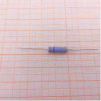 Резистор углеродный 2W 4.7 Ом 5%